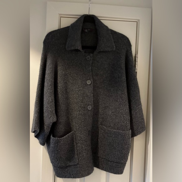 Elie Tahari Sweaters - Elie Tahari Gray Women's Cardigan Sweater